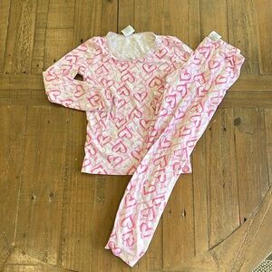 Esme overlapping hearts pajamas